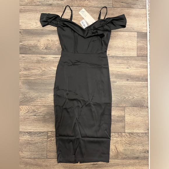 Oh Polly Cowl Neck Midi Dress In Black Oh Polly Dresses Oh Polly Giada Cowl  Sleeve Midi Dress In